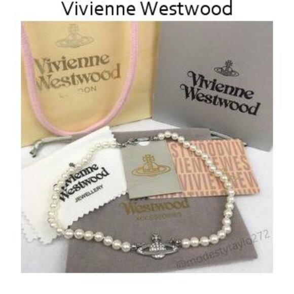 Vivienne Westwood Bas Relief Pearl Necklace Gold Tone LARGE - Picture 2 of 5